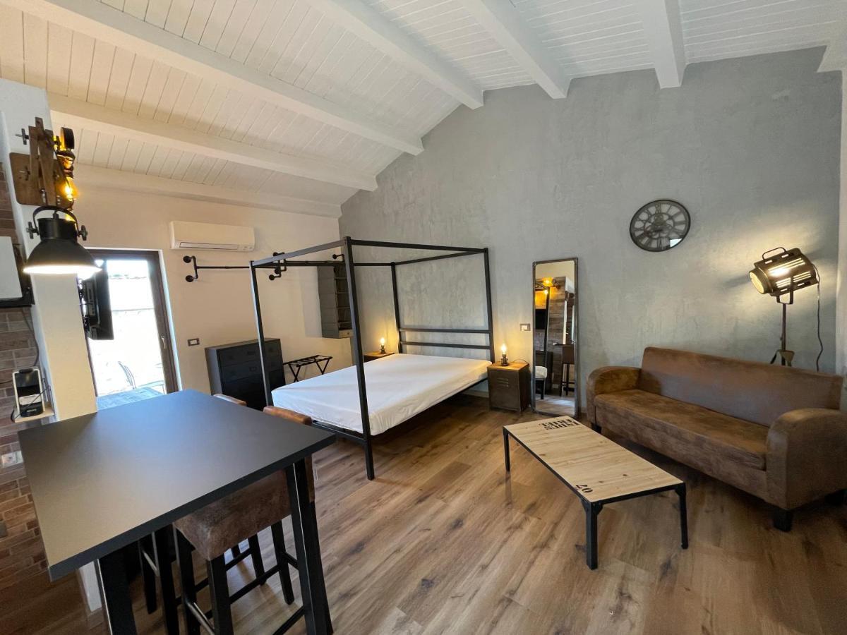 A Un Passo Dal Mare Apartment Lido di Mondello Bagian luar foto